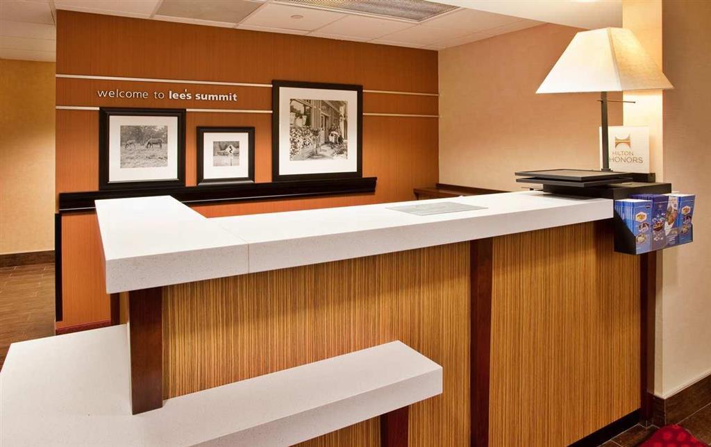 Hampton Inn Kansas City-Lee'S Summit Interior photo